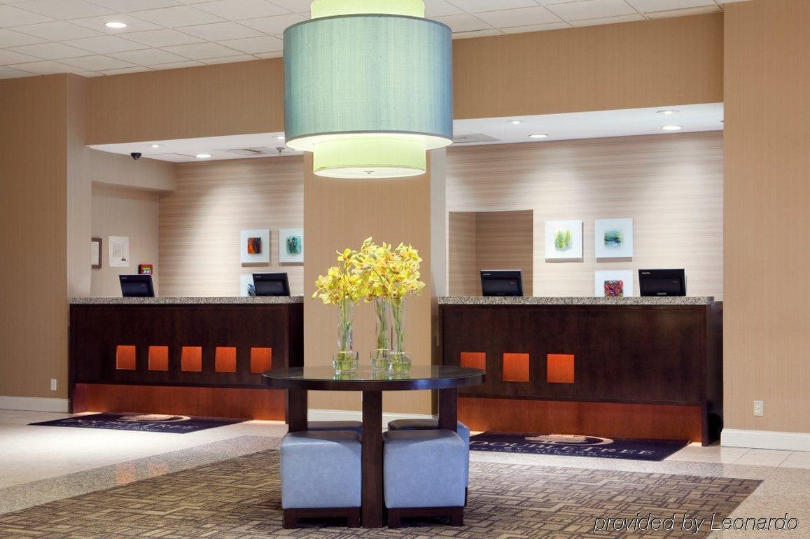 Doubletree By Hilton St. Louis At Westport Hotel Maryland Heights Exterior photo